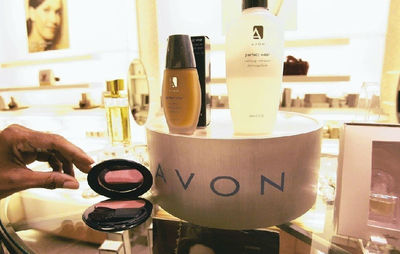 雅芳落幕 最后一家美國工廠易主，百年本土制造歷史終結(jié)